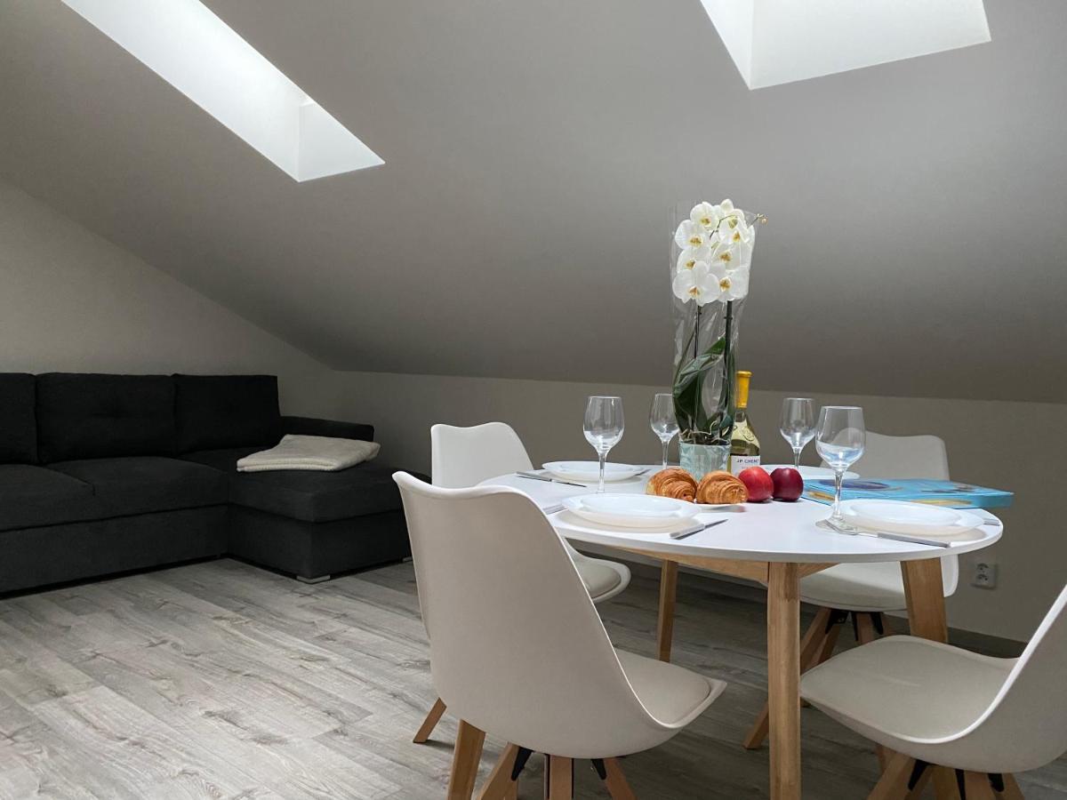 Klicperovo 2Kk Apartman Hradec Králové Kültér fotó